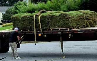 Atlanta-sod-install-services-near-m